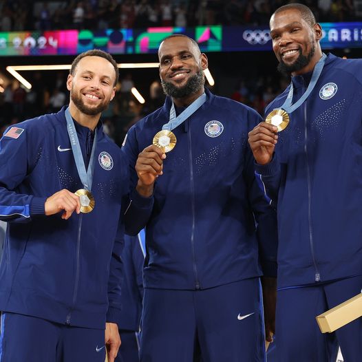 柯瑞、詹姆斯、杜蘭特在巴黎奧運聯手出擊。 圖：翻攝USA Basketball臉書