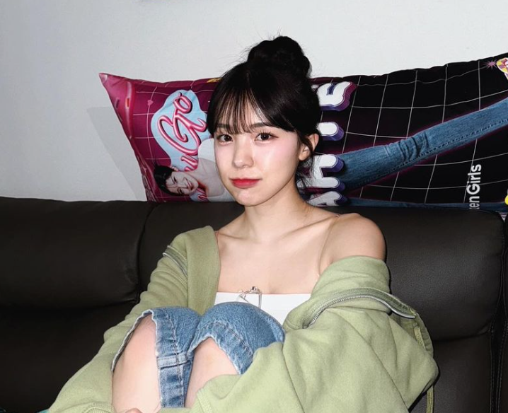 李多慧來台發展後，在台灣擁有極高人氣，感情世界也備受關注。 圖：翻攝自李多慧IG
