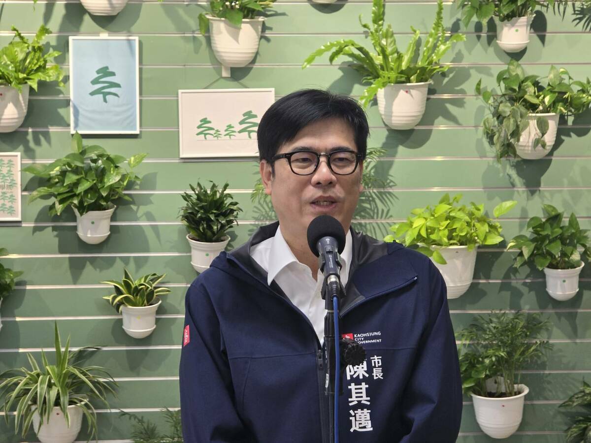 陳其邁熱情邀約天后江蕙高雄復出開唱。 圖：高雄市政府/提供