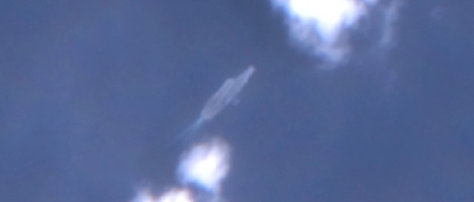 衛星影像捕捉到中國海軍山東艦現身呂宋島海域。 圖:翻攝自騰訊網