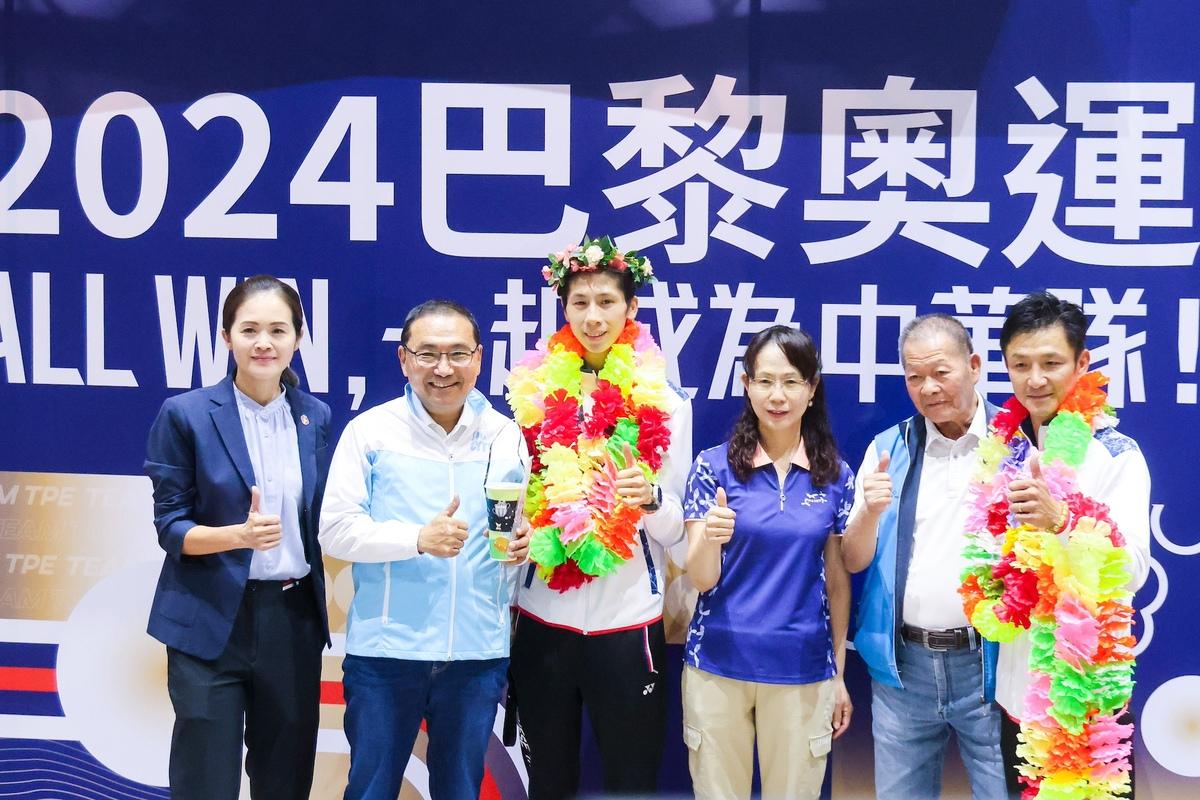 台灣拳后林郁婷載譽返台。 圖：新北市政府/提供