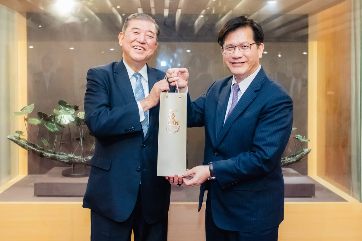 外交部長林佳龍在外交部款宴日本眾議員石破茂訪團一行。 圖：翻攝林佳龍臉書