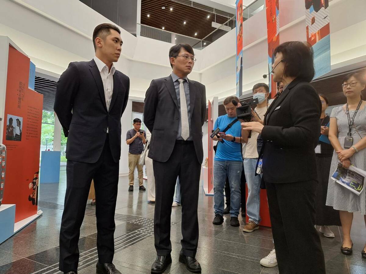 民眾黨立委黃國昌今與新北市議員陳世軒前往考察國家電影及視聽文化中心與二期場館進度。 圖：黃國昌立委辦公室 / 提供