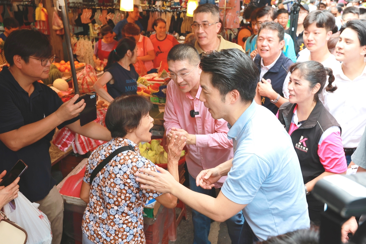 台北市長蔣萬安赴基隆同台面臨罷免的基隆市長謝國樑。 圖：國民黨基隆市黨部提供