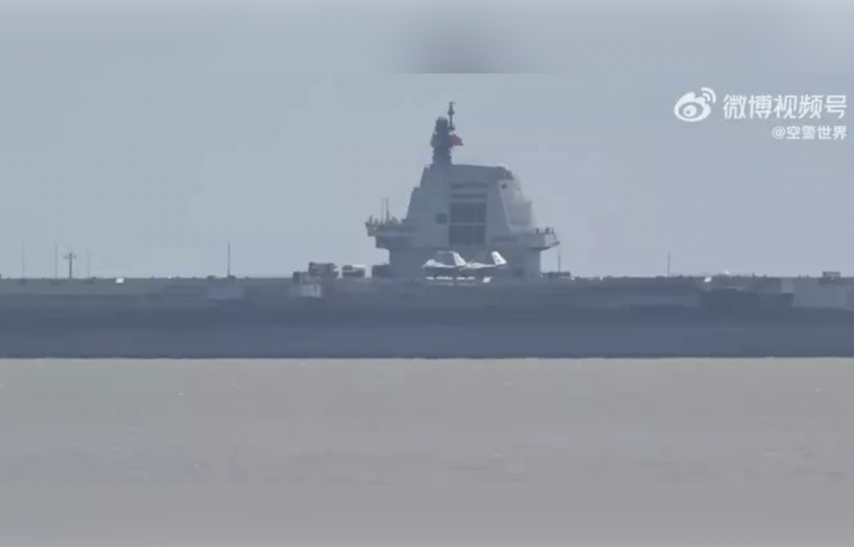 福建艦自 5 月 1 日首次適航以來，在僅三個多月內就完成三次測試，進度遠超遼寧艦和山東艦。 圖 來源 微博＠空警世界