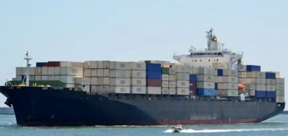 沙希德·巴蓋裡號改造前之貨櫃船。 圖:翻攝自騰訊網