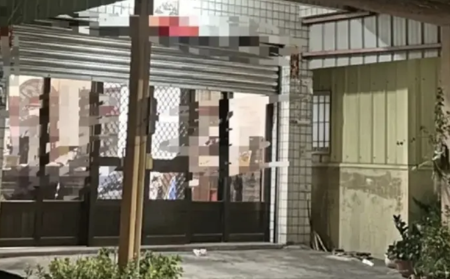 雲林莿桐鄉23日深夜11點多驚傳殺人案，一名張姓男子，持刀追砍弟媳與2名姪女，造成3人受傷送醫。 圖／翻攝畫面