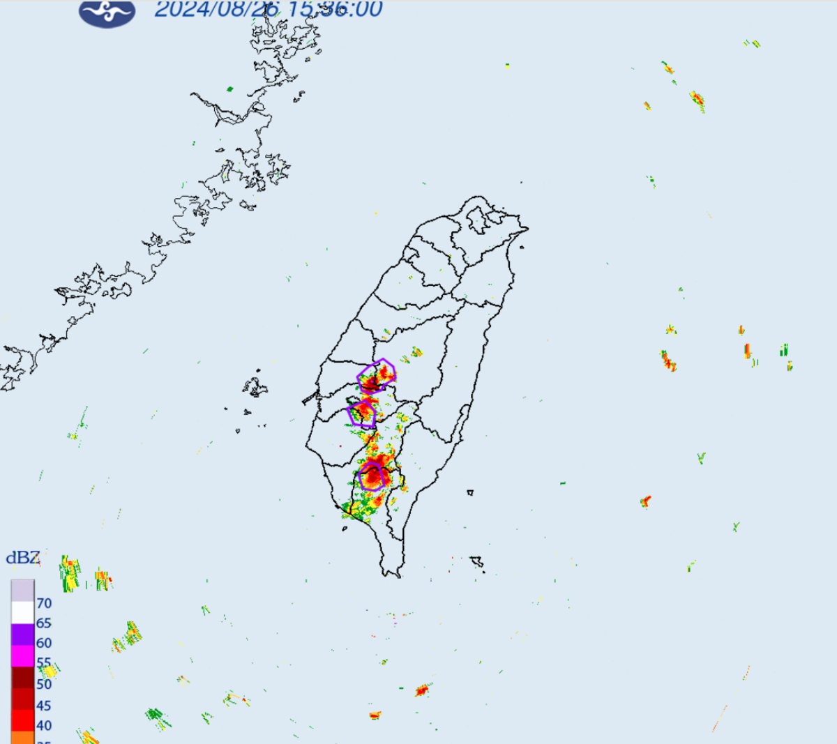 氣象署指出，台南市、嘉義縣、屏東縣、高雄市、雲林縣、南投縣、彰化縣等7縣市大雷雨，持續至下午4時45分；請慎防劇烈降雨、雷擊，溪（河）水暴漲，低窪地區慎防淹水，以及低能見度。 圖：翻攝自中央氣象署