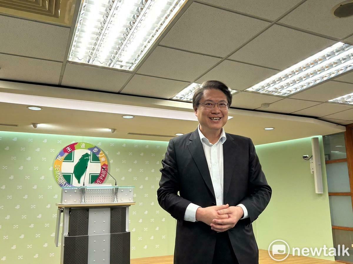 前基隆市長、民進黨秘書長林右昌。 圖：黃宣尹攝