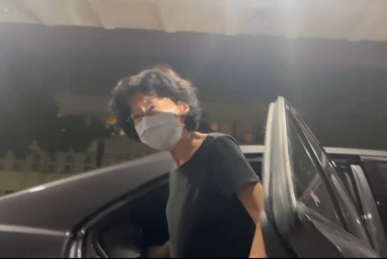 民眾黨主席柯文哲夫婦因京華城容積案風波遭檢廉搜索約談。圖為陳佩琪先行抵達台北地檢署複訊。 圖：民眾提供
