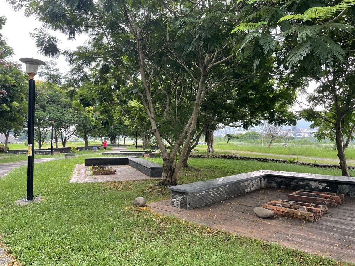 樹林區鹿角溪原住民主題部落公園烤肉野炊區。 圖：新北市政府高灘地工程管理處／提供