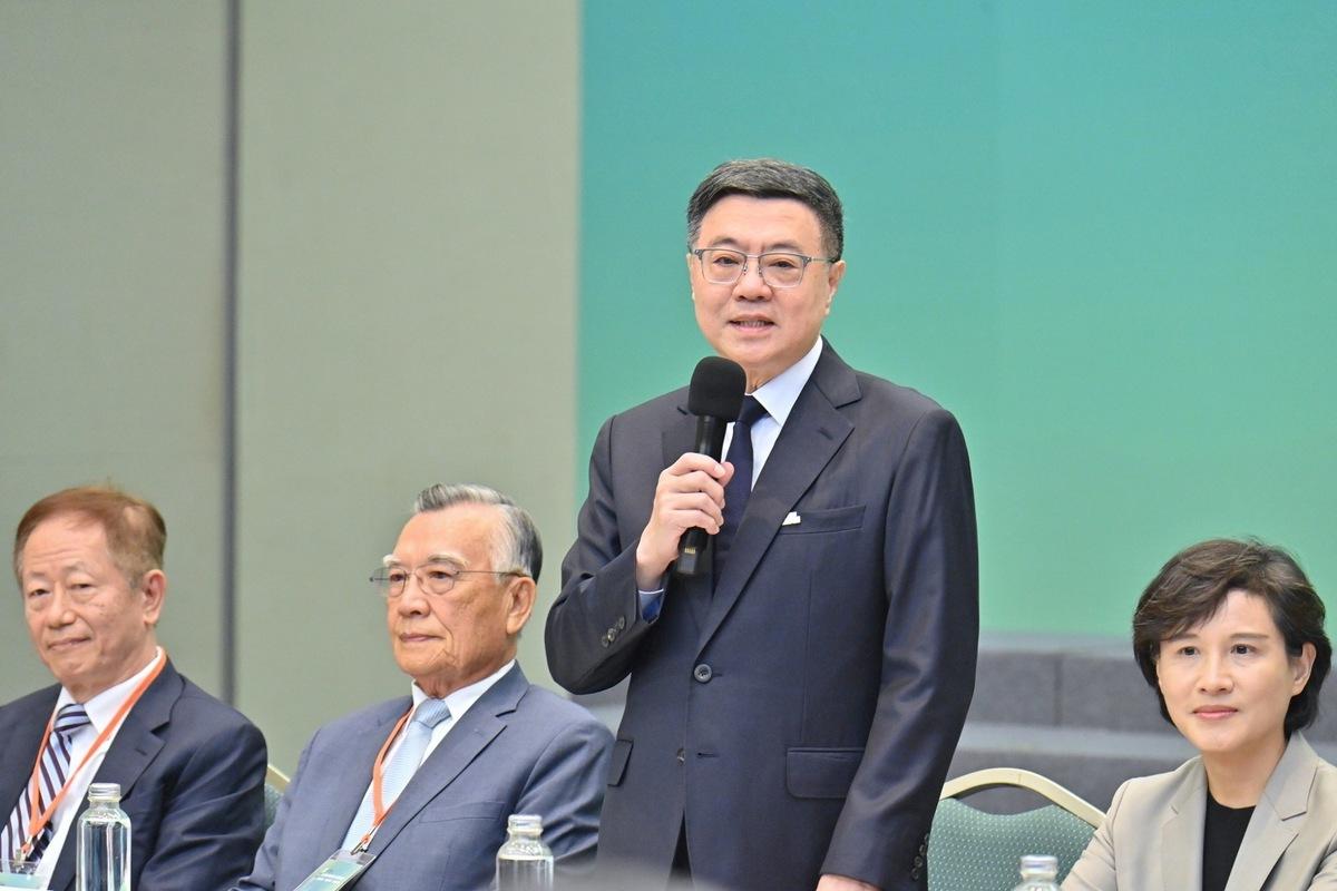行政院長卓榮泰今（3）天出席經發會第1次經濟顧問會議致詞。 圖：行政院提供