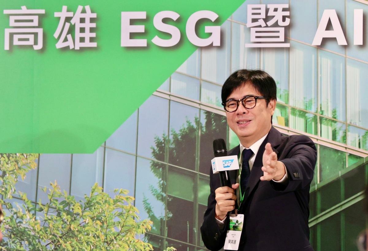 陳其邁尊重國慶籌委會對國慶主視覺的安排，但表示台灣作為主權獨立國家不會改變。 圖：高雄市政府/提供