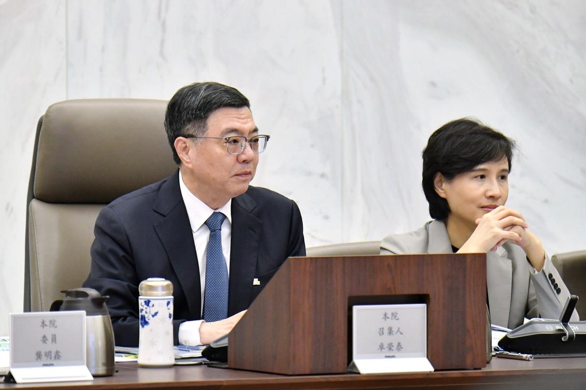 行政院長卓榮泰今（5）日首次主持「行政院中央災害防救會報」。 圖：行政院提供