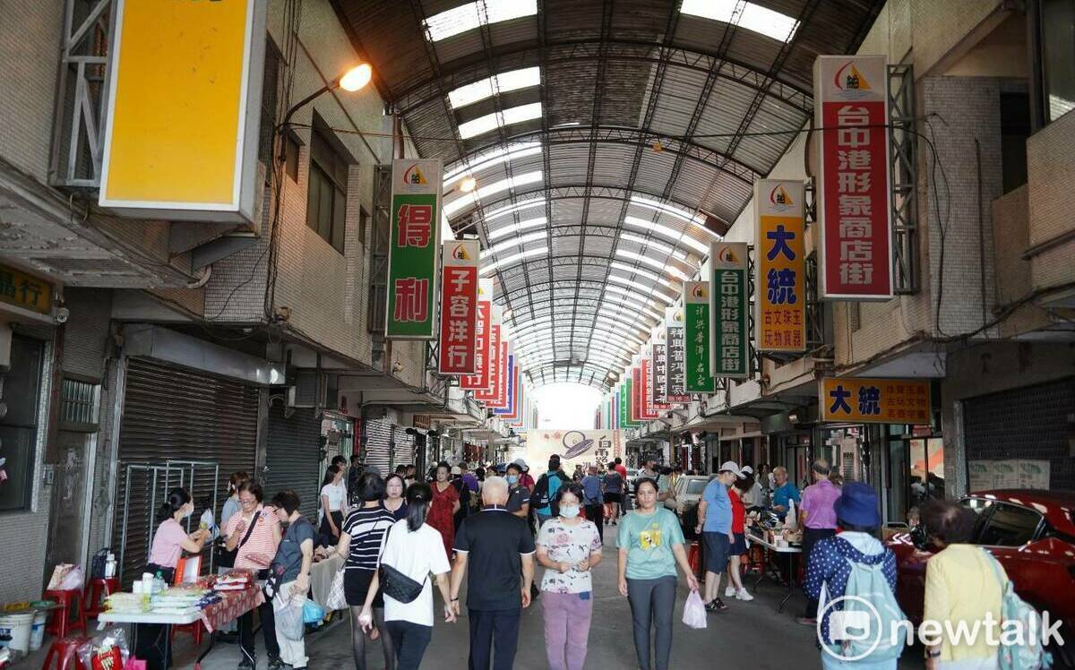 「白露時光」來到台中舶來品商圈 品茶、古物挖寶、逛市集
