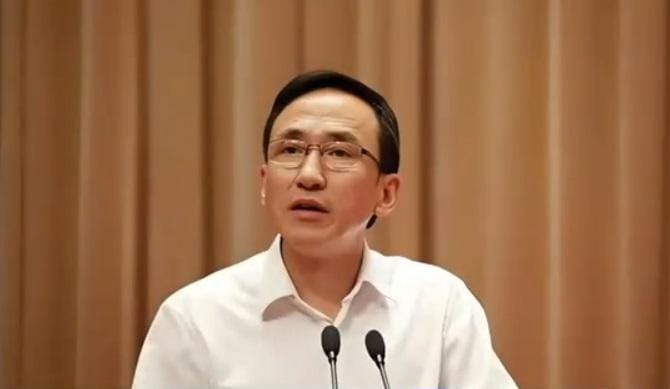 其他網傳資訊說，范集湘實際貪汙金額為 9,700 億人民幣。 圖：翻攝自齊魯時報