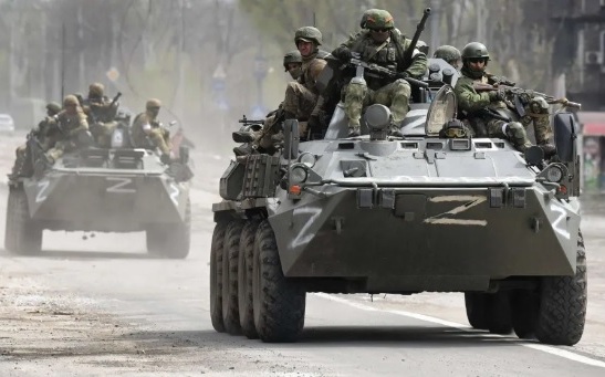 俄軍醞釀庫爾斯克大反攻！稱單日消滅500烏軍 俄兵衝入地雷陣70枚連環爆