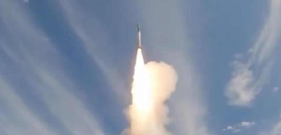 日本自衛隊 3 月 23 日於美國加州穆古角靶場成功試射其首款高超聲速導彈「高速滑空彈」Block1。 圖：翻攝自日本自衛隊