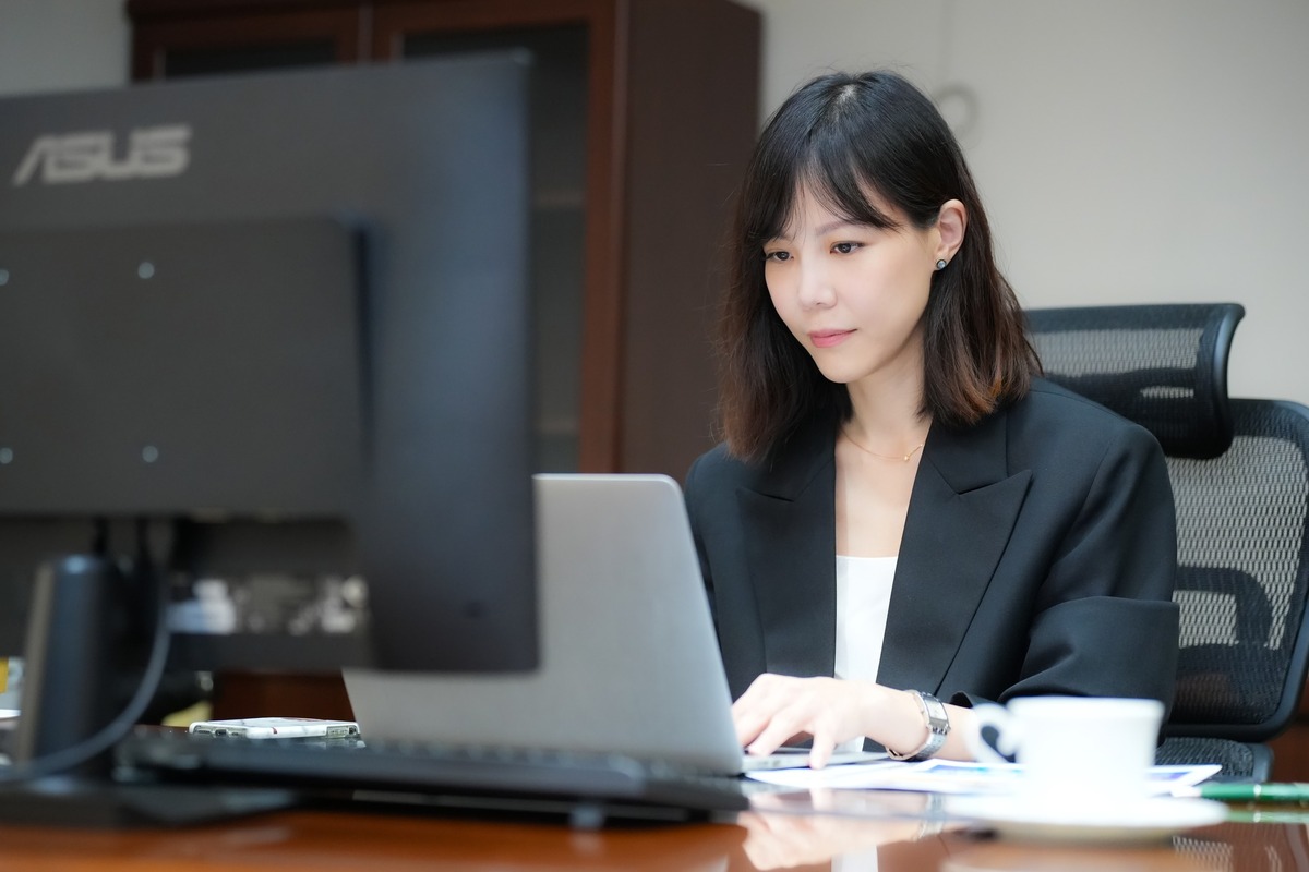行政院發言人李慧芝今（13）天上任。 圖：擷自行政院發言人臉書