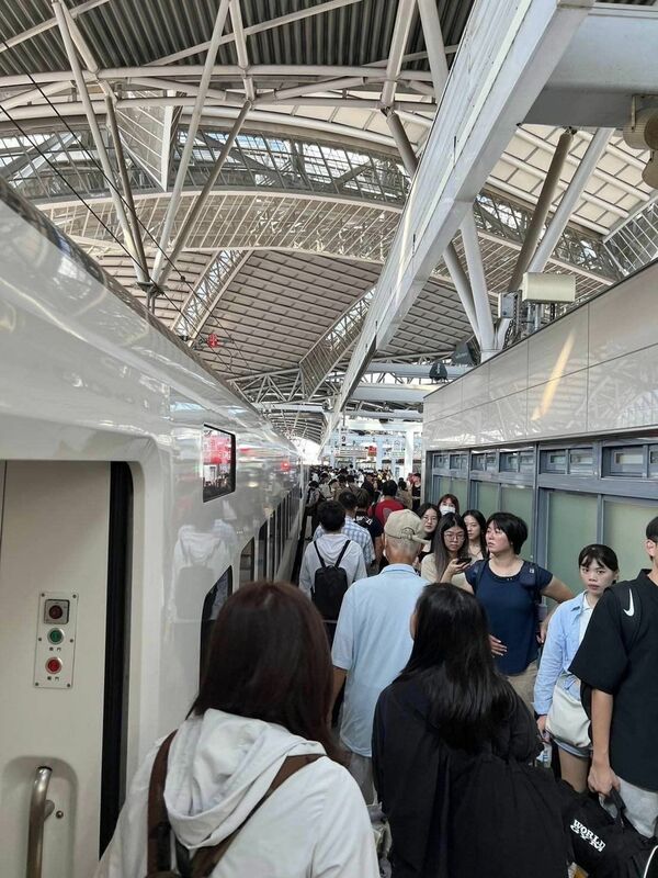 疏運前四天(9/13至9/16）總客運人數292.8萬人。台鐵公司說，將視今日疏運狀況隨時加開列車。 圖：台鐵公司／提供