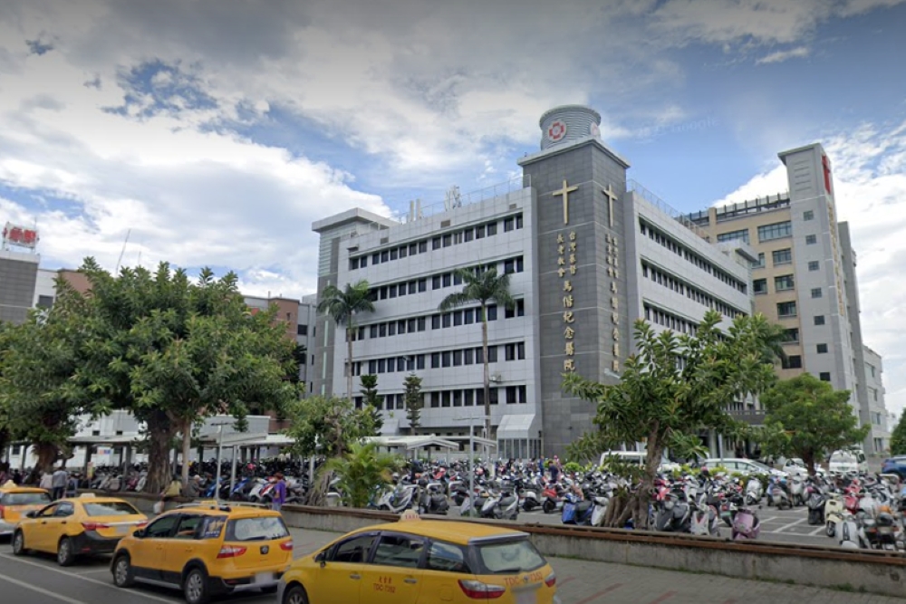 台東縣金峰鄉今（18）天凌晨驚傳集體食物中毒，共造成3人死亡。台東馬偕醫院初步診斷可能中毒。 圖：翻攝Google Map