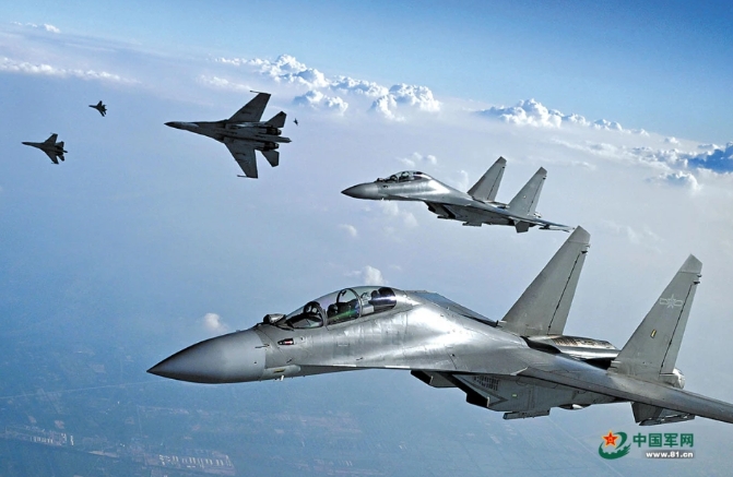 中共戰機機群。 圖 : 翻攝自中國軍網