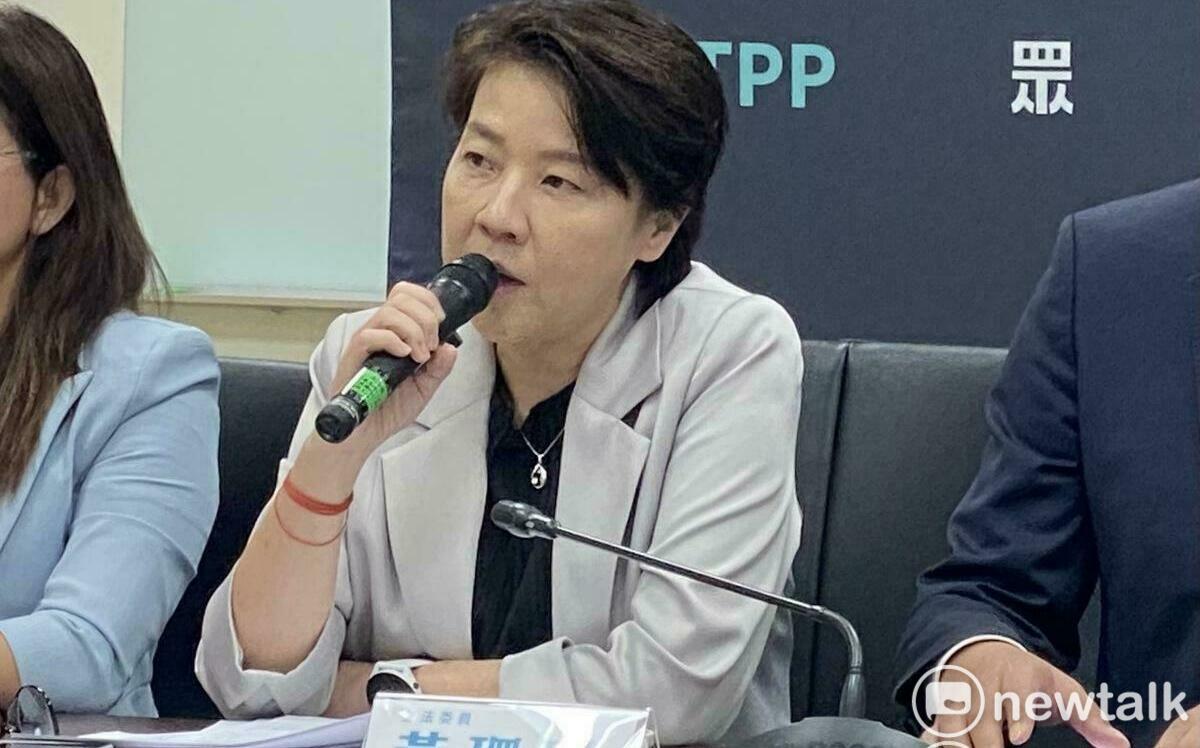 陸配李貞秀遞補立委有爭議？黃珊珊舉過去實例無違法：不需要用意識形態來解釋