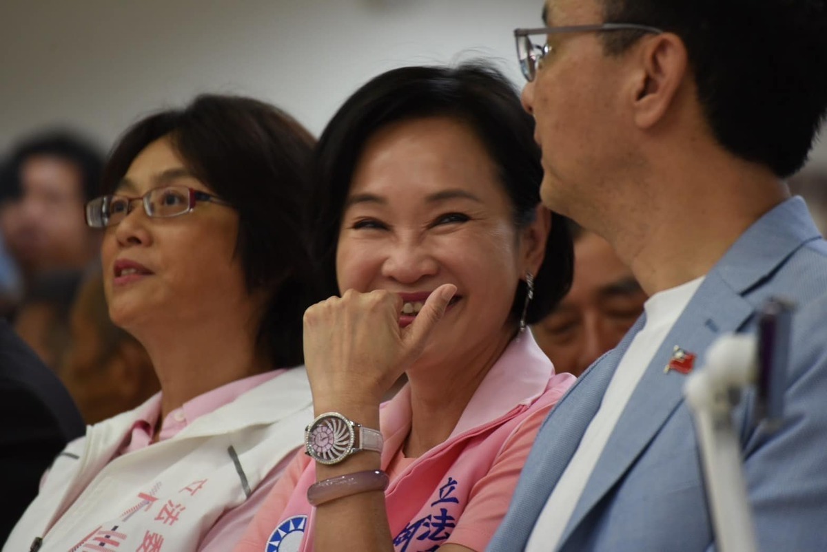 國民黨立委柯志恩表態再戰高雄市長，話題、爭議都不斷。 圖：翻攝自柯志恩臉書