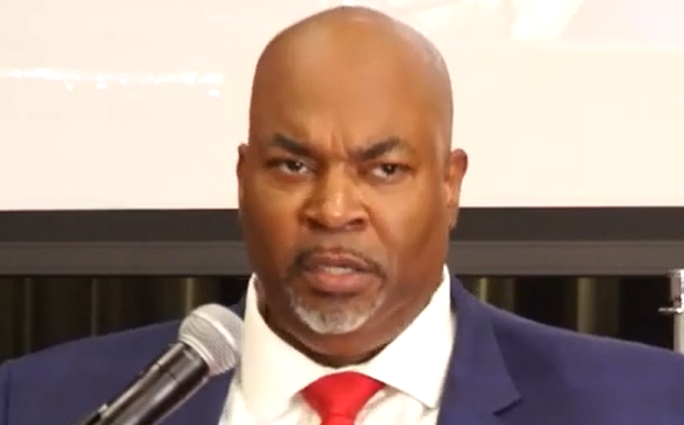 我是黑人納粹！美北卡州共和黨州長提名人 在色情論壇上發表不當言論