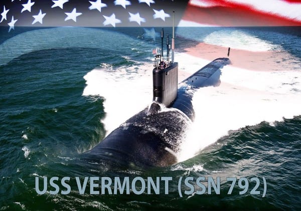 美國海軍維吉尼亞級核子動力攻擊潛艦「佛蒙特號(SSN-792)」，首度訪問南韓，23日進入釜山港。 圖：翻攝US NAVY