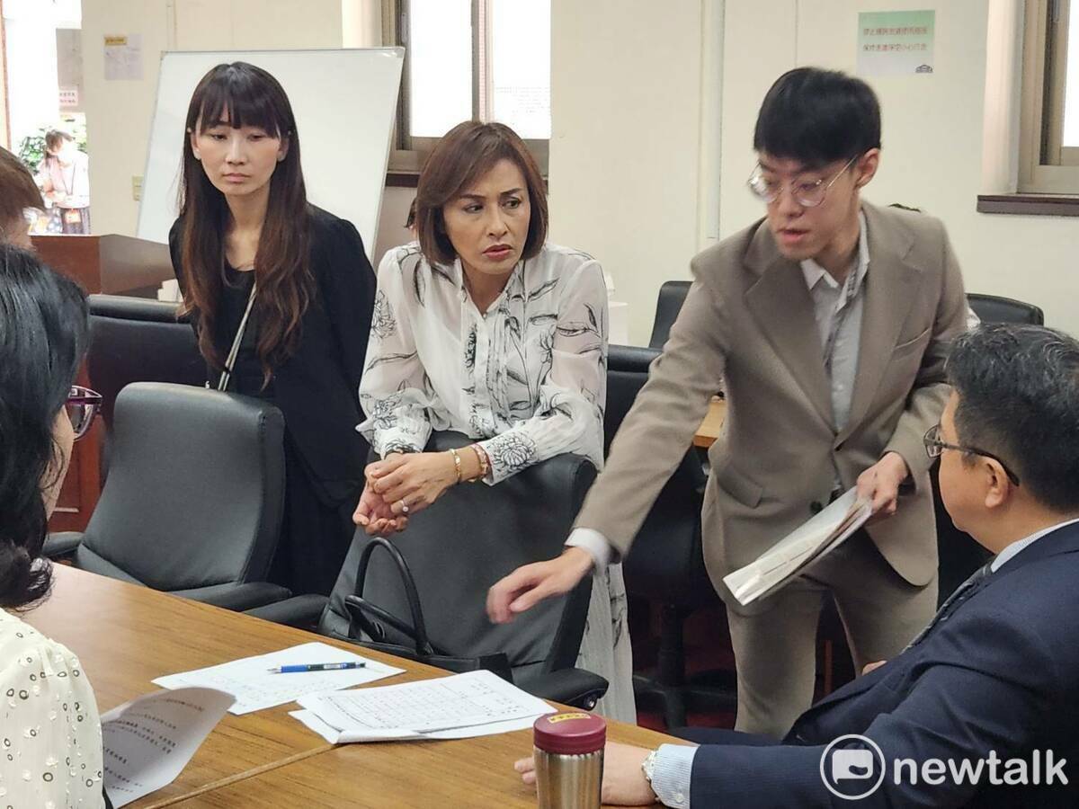 民進黨立委邱議瑩擔任財政委員會召委。 圖：黃建豪/攝