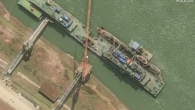 中國最新型核動力攻擊潛艇 5 月在武漢造船廠沉沒，但中國一直掩蓋船沉人亡的事實。 圖：翻攝自極光 X 帳號