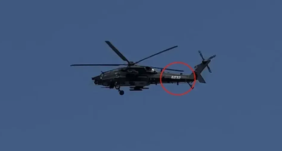 有網友拍攝到解放軍直-21 原型機試飛的照片。 圖：翻攝自空天力量