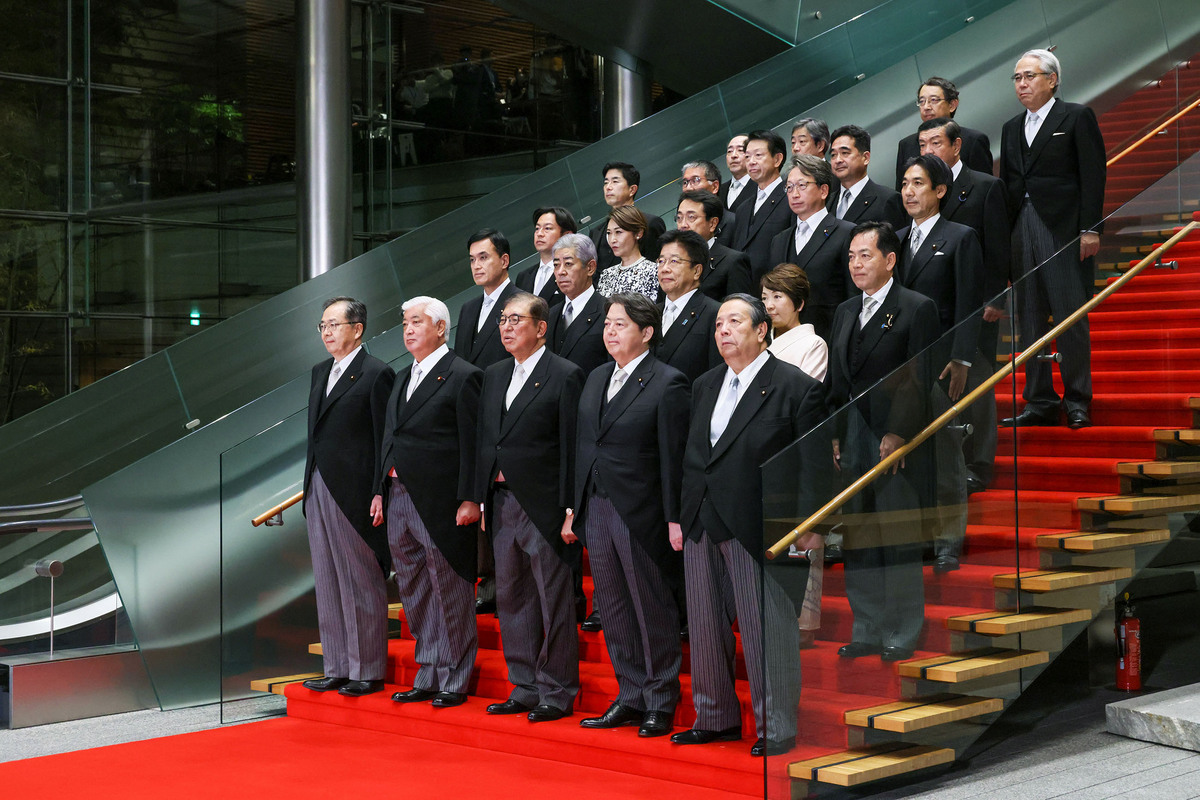 日本新內閣中有四位閣員擔任過防衛大臣。 圖：翻攝自首相官邸的Ｘ