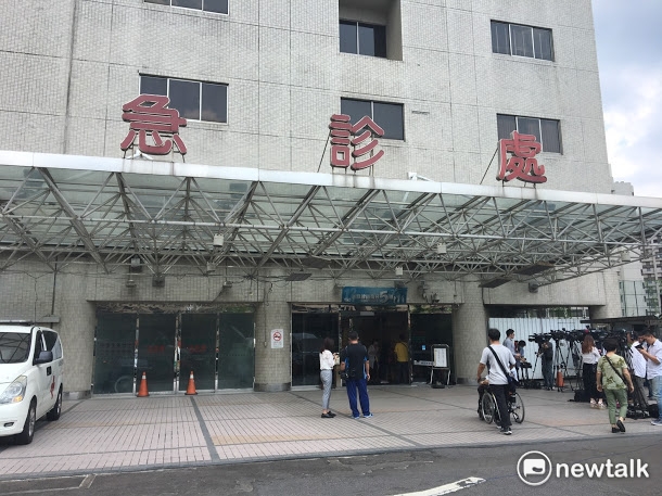 健保署今（31）天表示，水患期間若民眾暫無法持健保卡就醫者，仍可依據「例外就醫」予以受理就醫。 圖：新頭殼資料照片