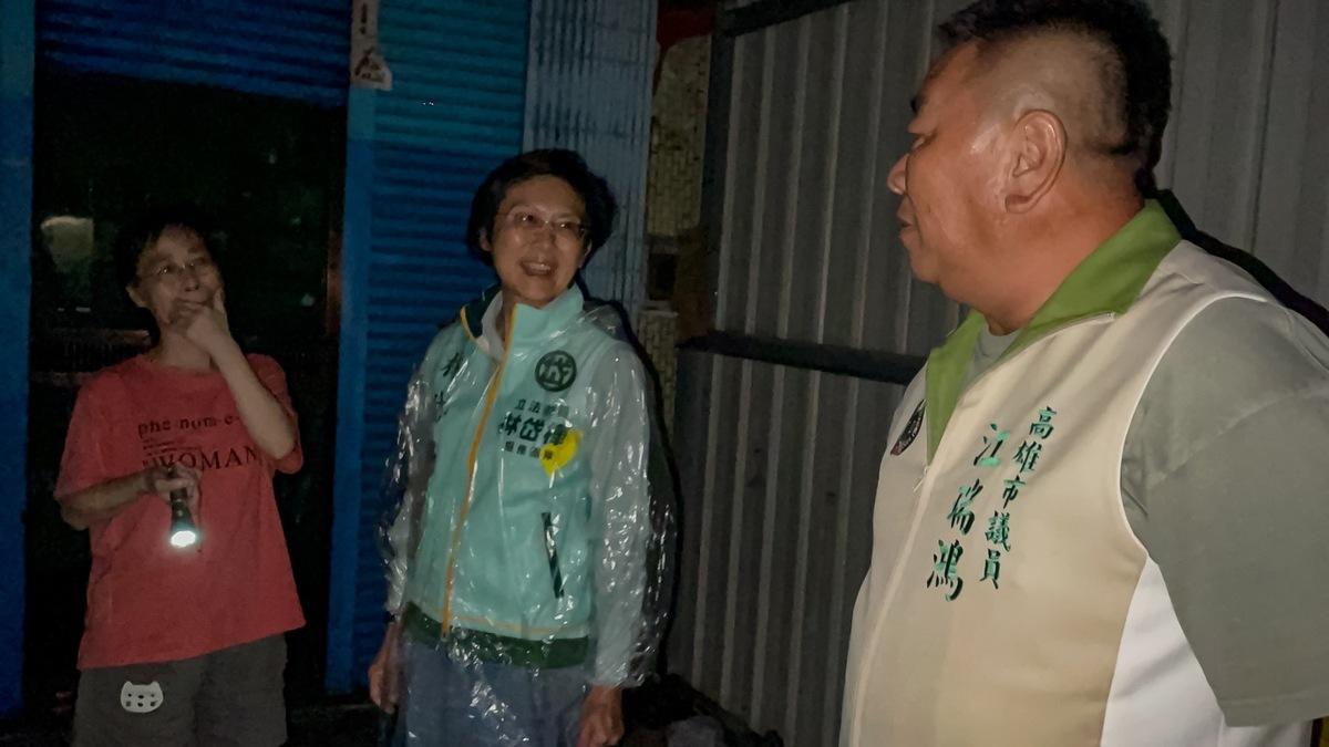 林岱樺(中)視察山陀兒颱風災情。 圖：林岱樺服務處／提供