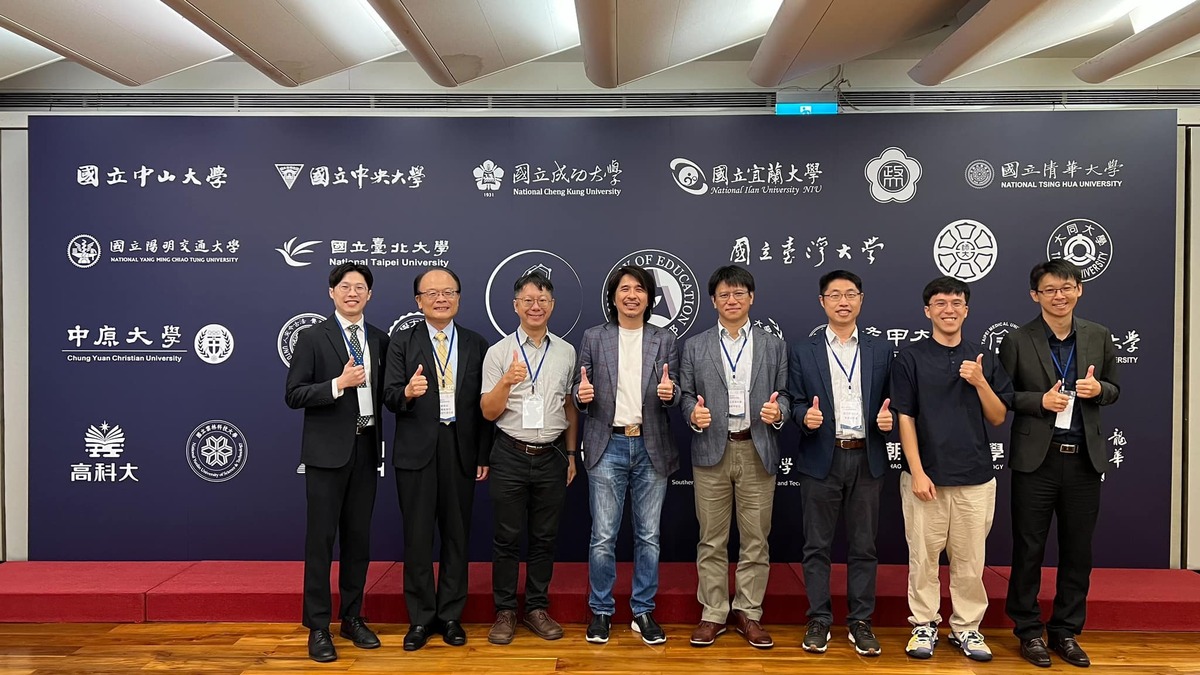 教育部於9月宣布成立「台灣大專院校人工智慧學程聯盟」，集結了清大、台大、成大等25家大學。 圖：葉丙成臉書