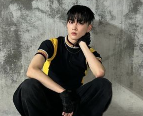 承漢所屬經紀公司SM娛樂宣布，承漢未來將以SOLO身分出道。 圖：翻攝自RIIZE IG