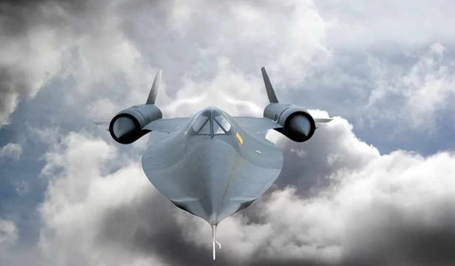 SR-71「黑鳥」偵察機研發於 20 世紀 60 年代初期，成為了美國航空歷史上的傳奇機型。 圖：翻攝自地球村談資