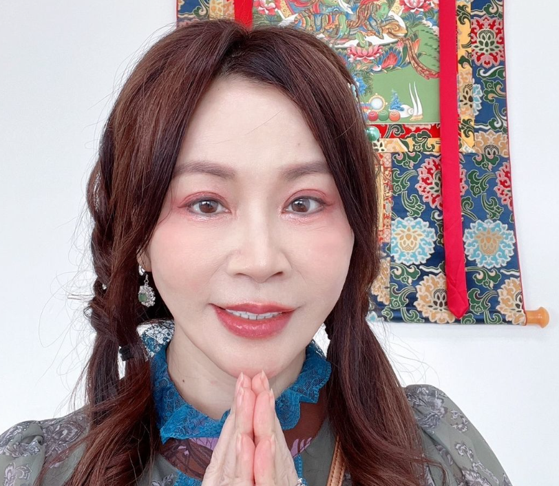 知名命理師雨揚老師，是業界有名的心靈導師，她目前任職雨揚國際董事長。  圖：雨揚國際／提供