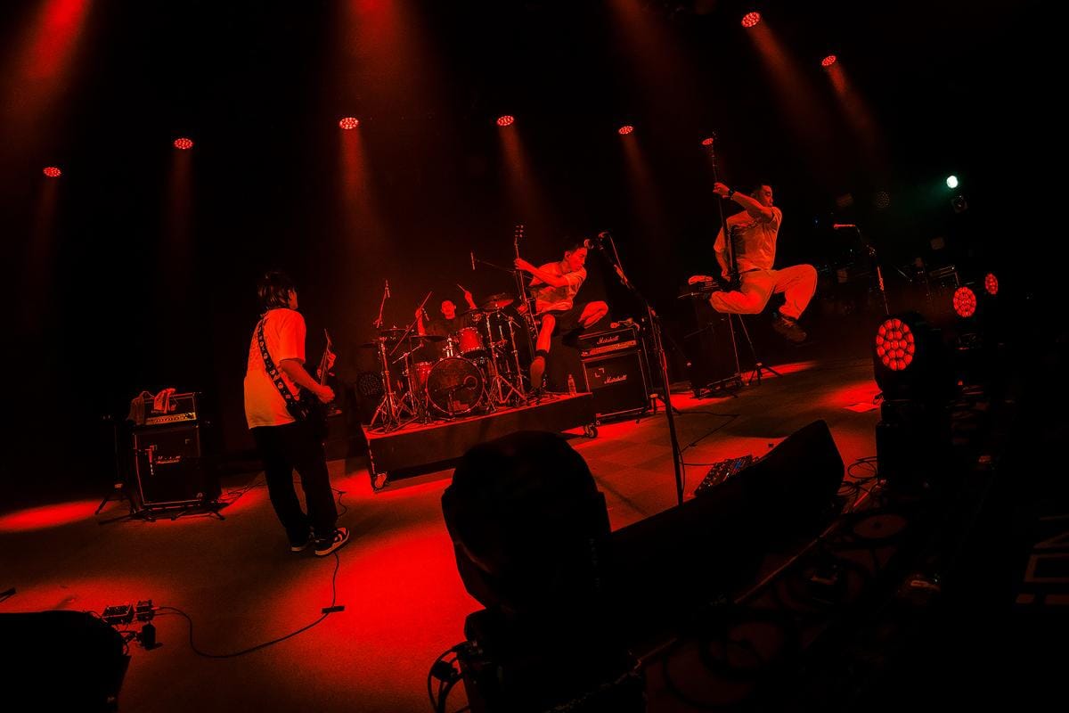 草地人以限定版演出吸引歌迷。 圖：高流提供