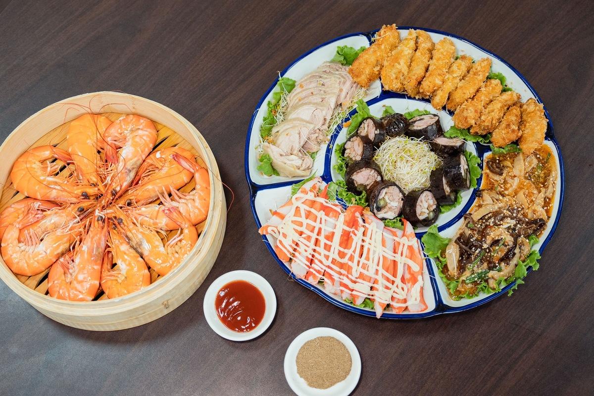 北高海線食材新鮮，簡單料理美味無比。 圖：高雄市觀光局提供