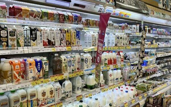 「班班喝鮮奶」校園不買單 董氏基金會與國教盟：應改善執行細節
