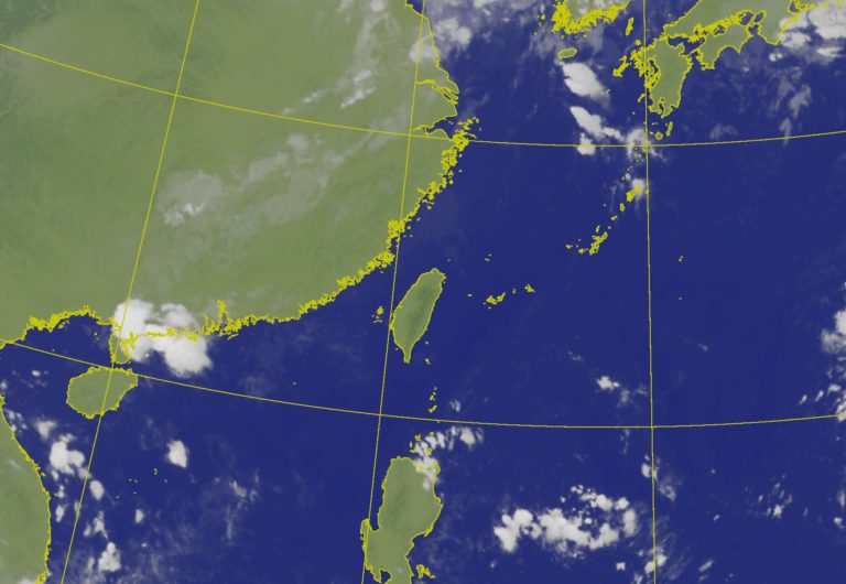 今（18）天多雲到晴降雨零星，未來一週東北季風2波變天，關注熱帶擾動恐釀秋颱共伴效應。 圖：氣象署提供