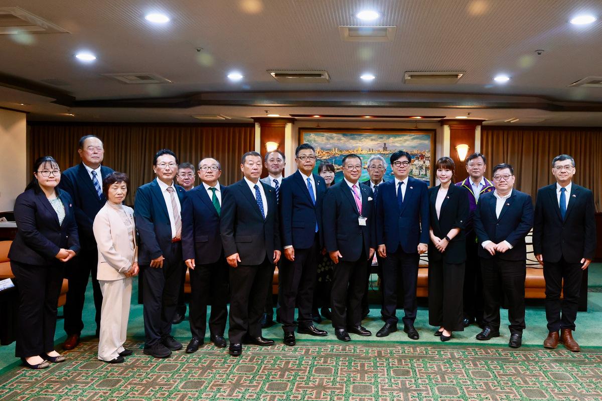 新潟縣五泉市訪團拜會高市府團隊。 圖：高雄市行國處提供
