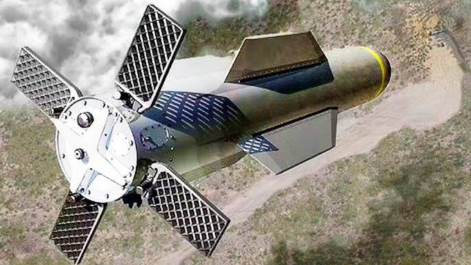 美軍的「GBU-57」巨型鑽地彈近期也成為網友們關注的焦點，但截至目前為止，美軍僅有 B-2 「幽靈」隱形戰略轟炸機能投擲該款炸彈。 圖：翻攝自 @sentdefender X 帳號