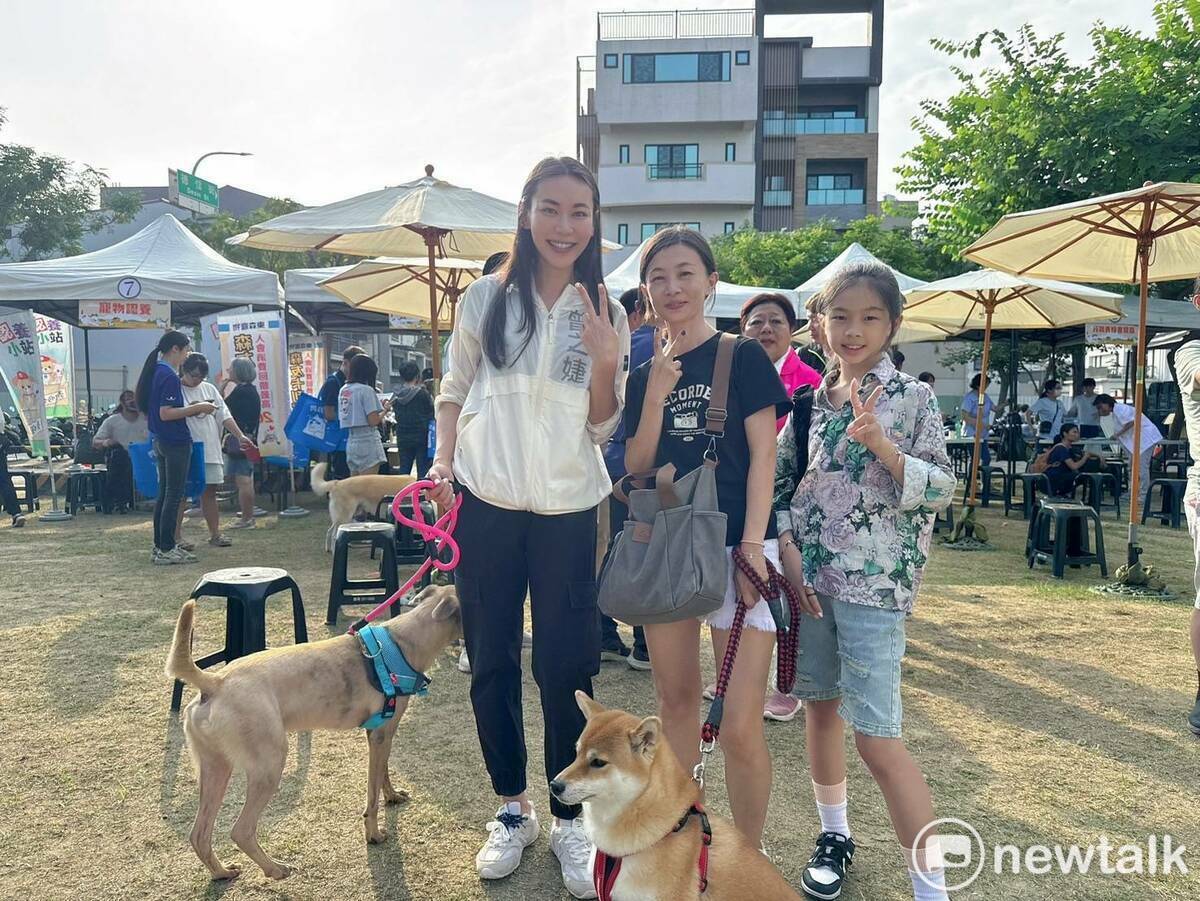 台南市議員曾之婕去年4月在第一次定期會提案，建議市政府在東區竹篙厝公園內闢建「寵物友善公園」，以符合本市民眾飼養寵物的趨勢及需求，如今該公園的友善寵物專區已落成啟用。曾之婕對此表示，看到自己的努力有了成果，心裡相當興奮。 圖：曾之婕服務處提供