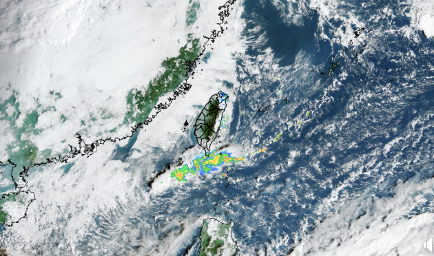 明(22)日下午起東北季風南下，東北部地區將迎來典型的東北季風持續性陰雨天氣。 圖：翻攝自天氣風險WeatherRisk臉書