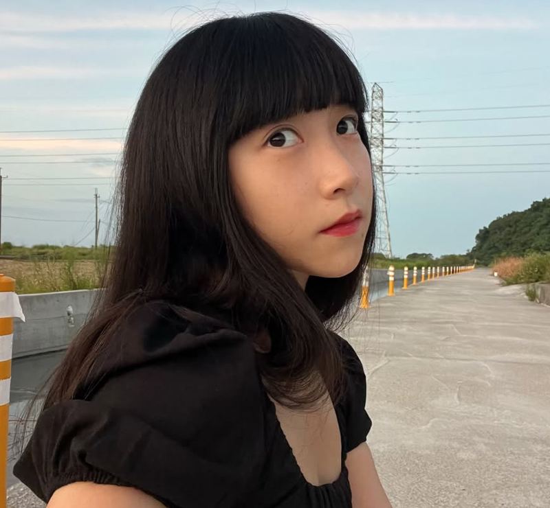 NanaQ以分享極簡、自律生活走紅，雖然有過不少爭議，仍受到許多粉絲喜愛。 圖：翻攝自NanaQ IG