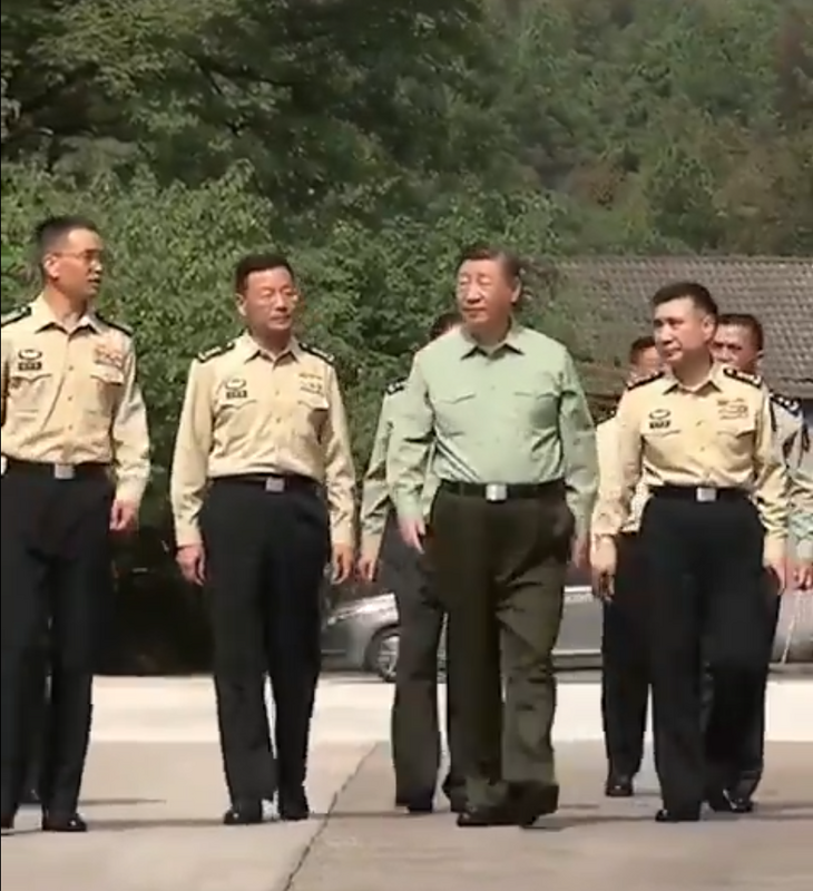 中國領導人習近平近日在視察解放軍火箭軍某旅時表示，軍隊要全面加強訓練備戰。 圖：翻攝自新聞調查 X 帳號
